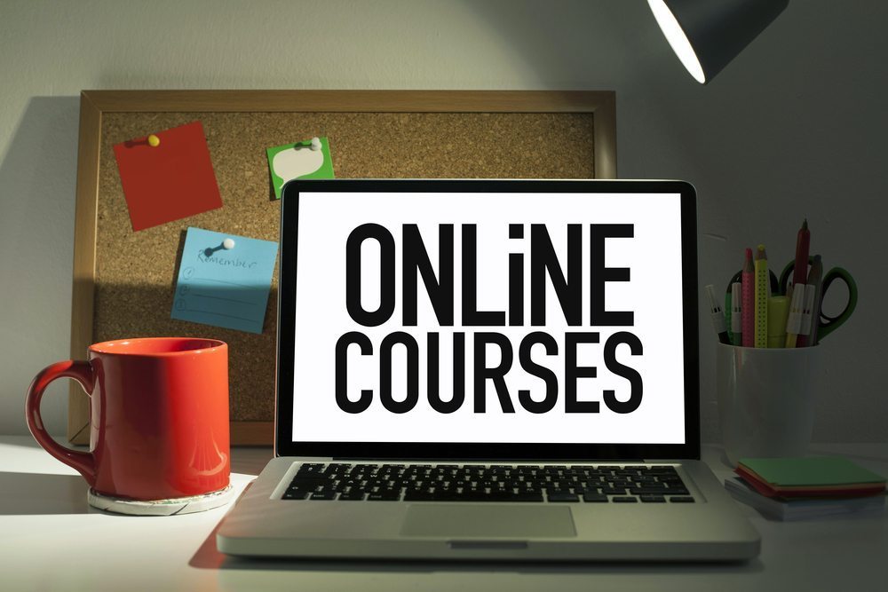 3 online courses you can do for free that you didn't know